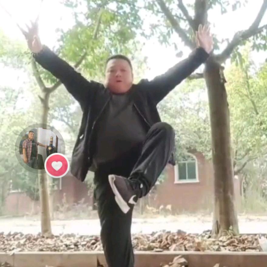 蔡红卫🇨🇳→用音乐陪我