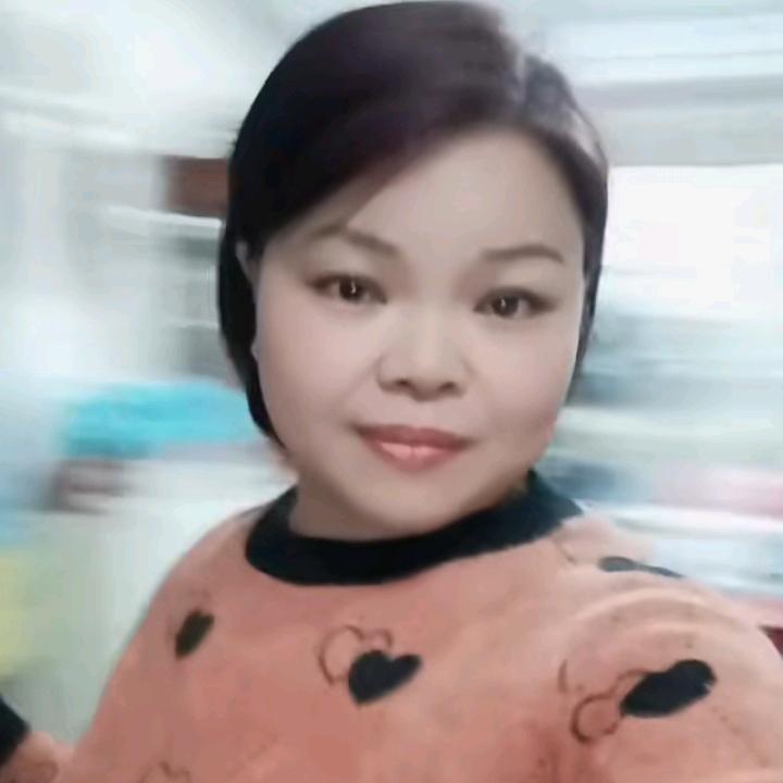 华姐姐，《中午好2点10开直播》