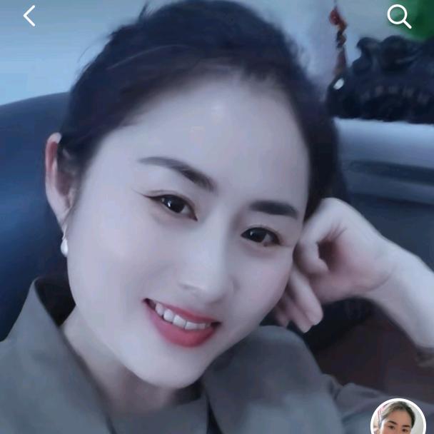 娜年