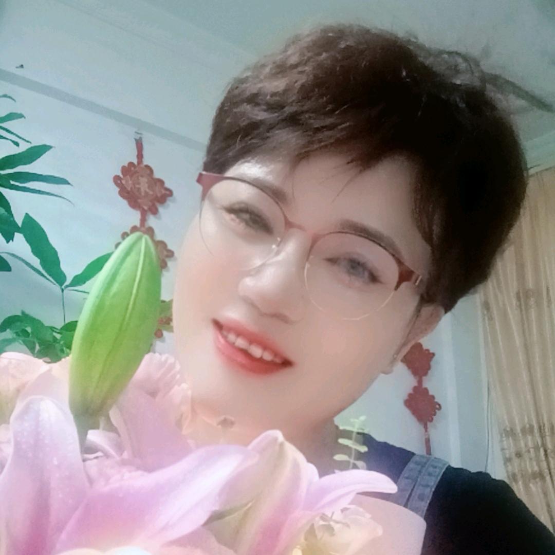 玲玲《单身》
