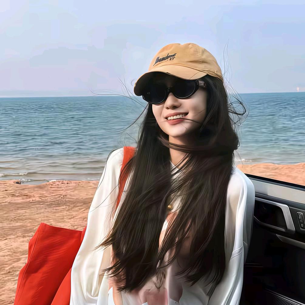 在平遥写生的杏子