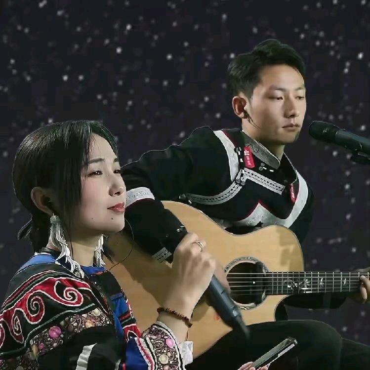 阿呷和曲布