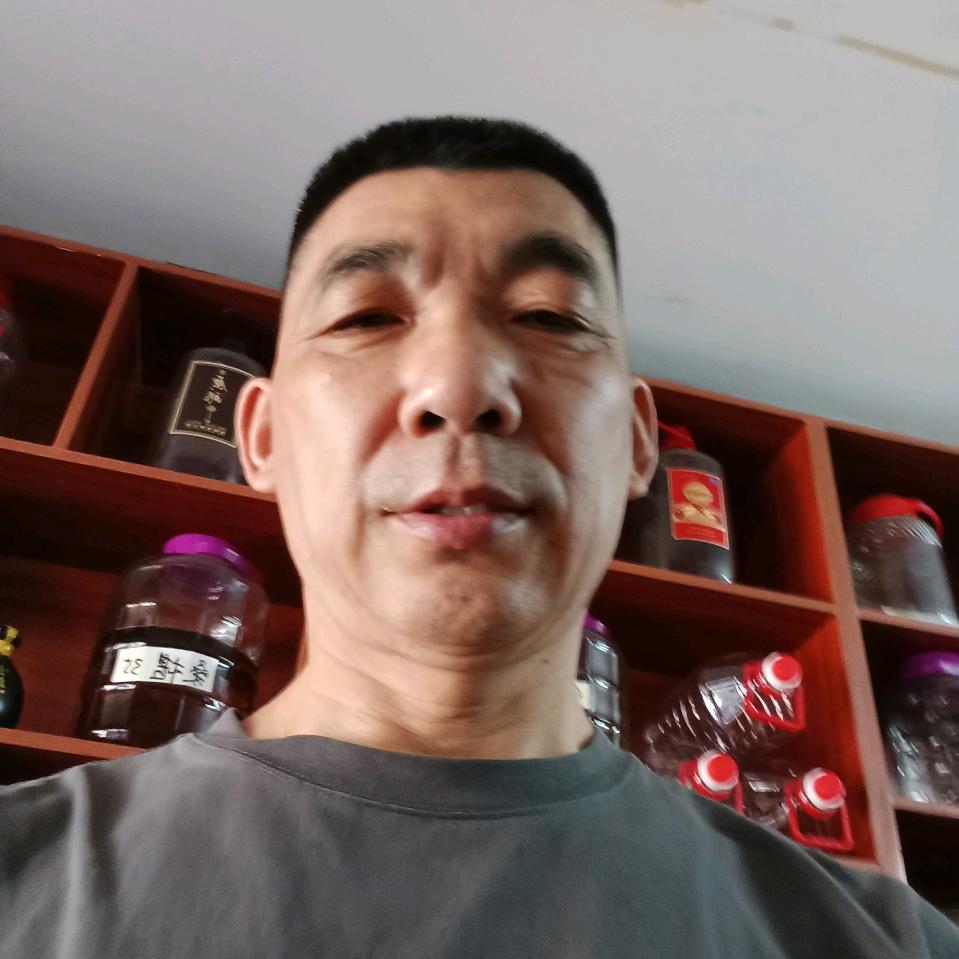 黎龙林