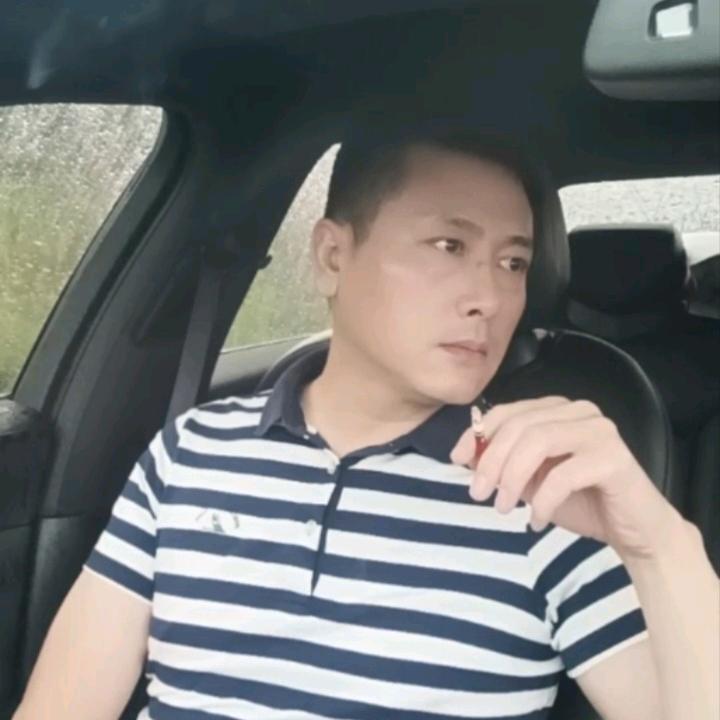 T楠