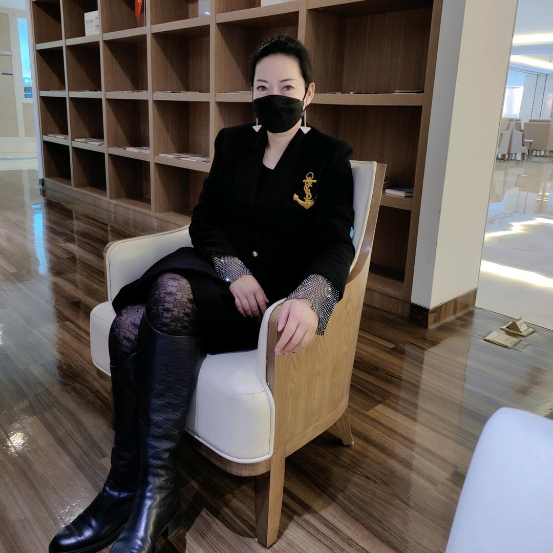 初一姐姐