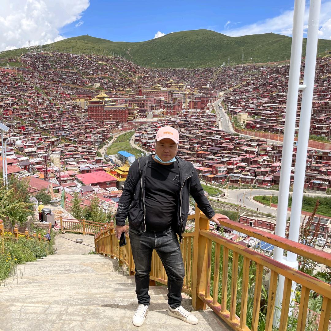 成都一黑哥 力烽机械