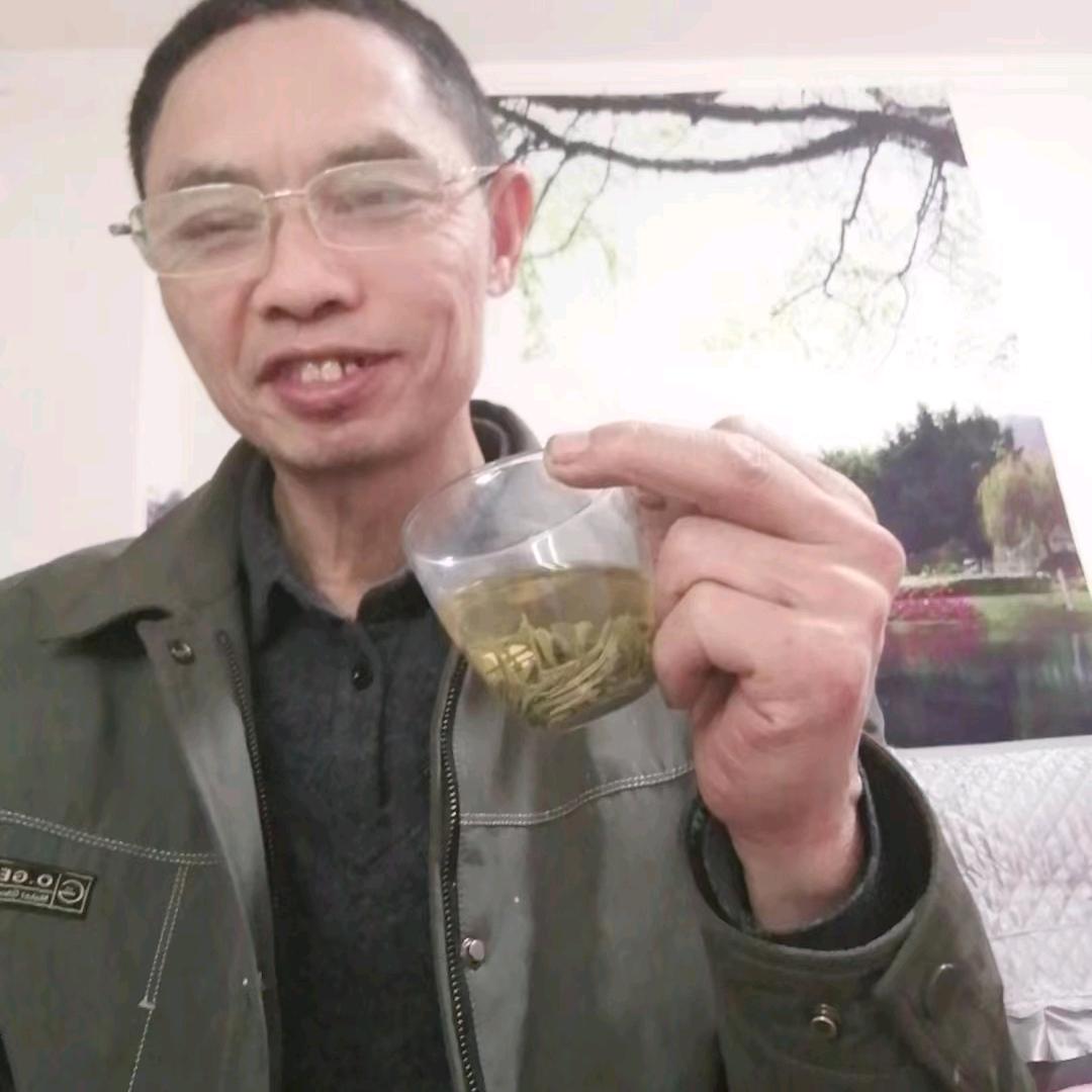 白菜花，下午7、10分直播