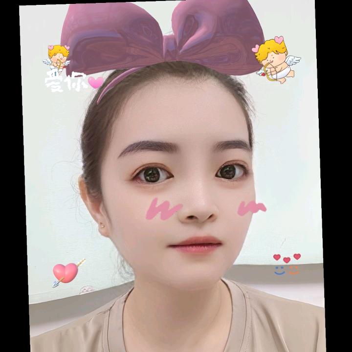 是菲菲吖
