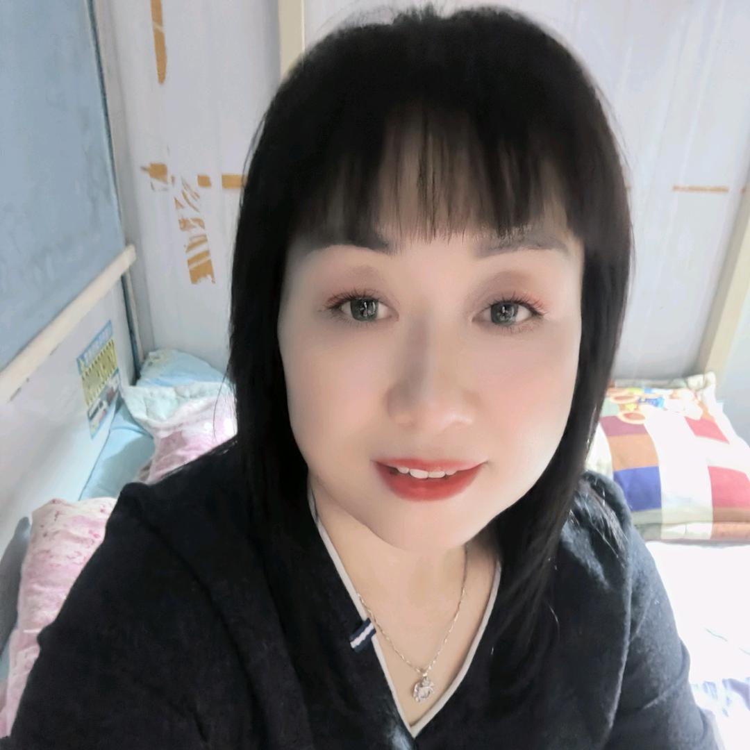 刘  艳 子