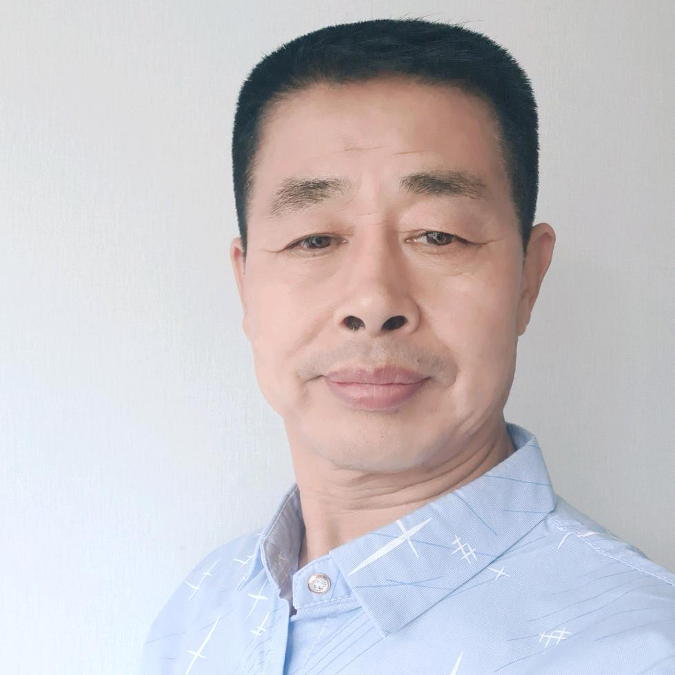 洪亮哥，