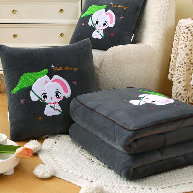 卧趣家纺抱枕被