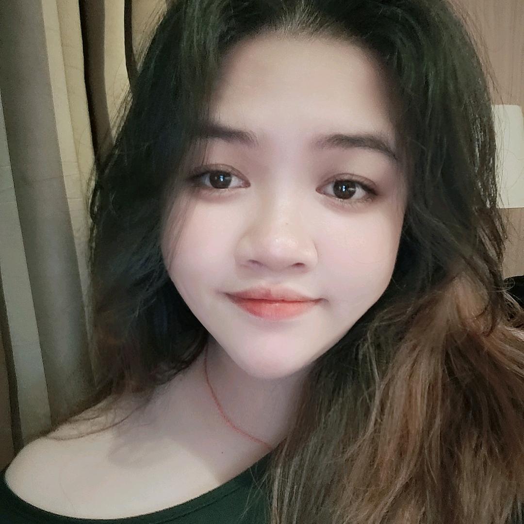 爱笑的小玲玲呀！