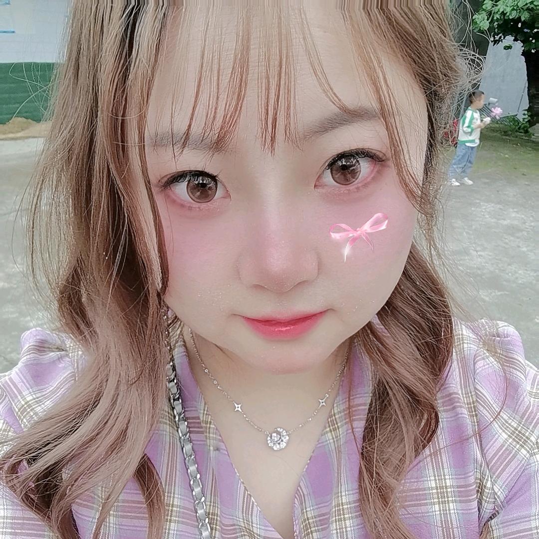 乌鸡米线，鲜椒面，手工水饺