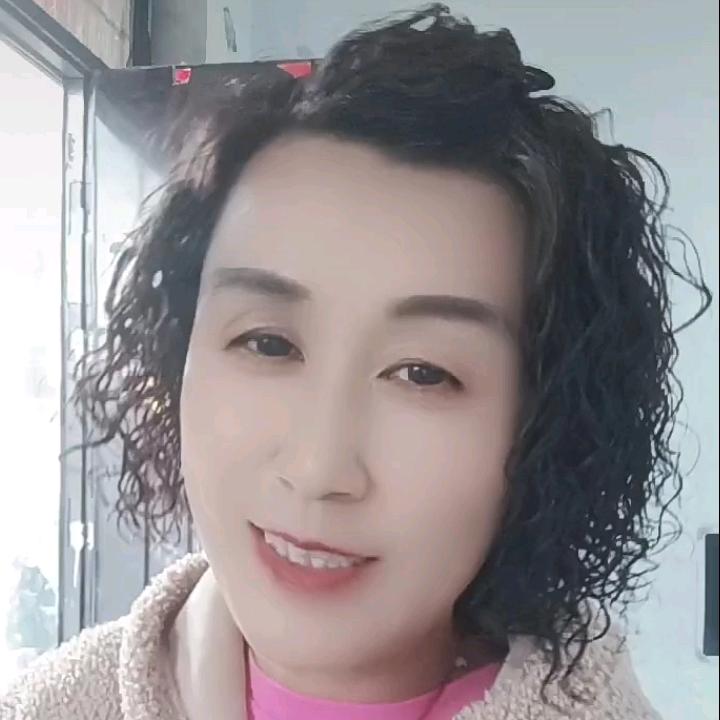 王芹
