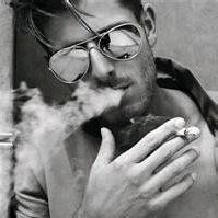 回头太难不如抬头向前