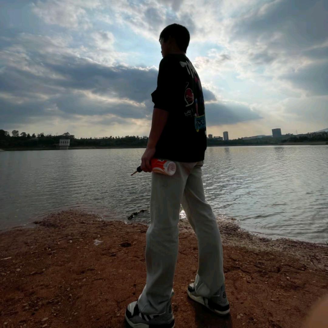 .魚@