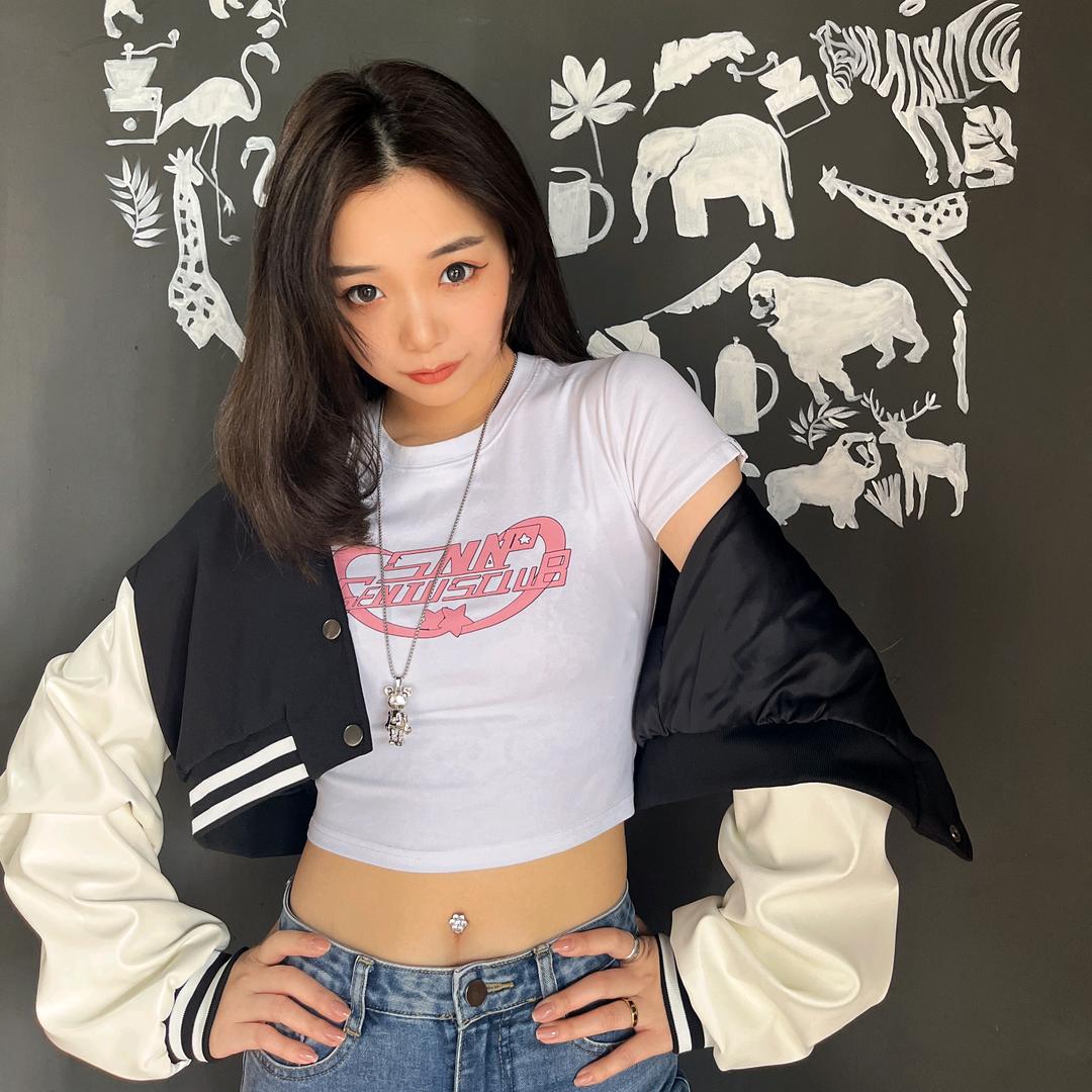 小露乱撞