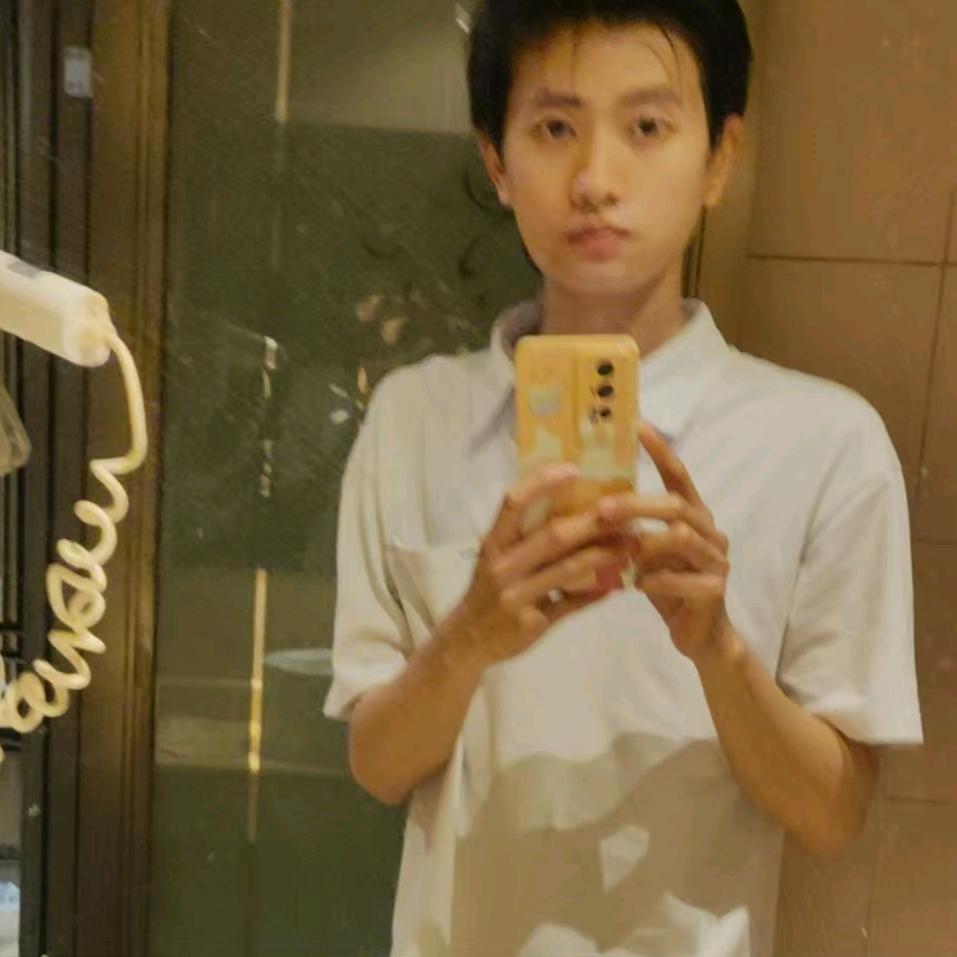 一个卖榴莲的憨仔