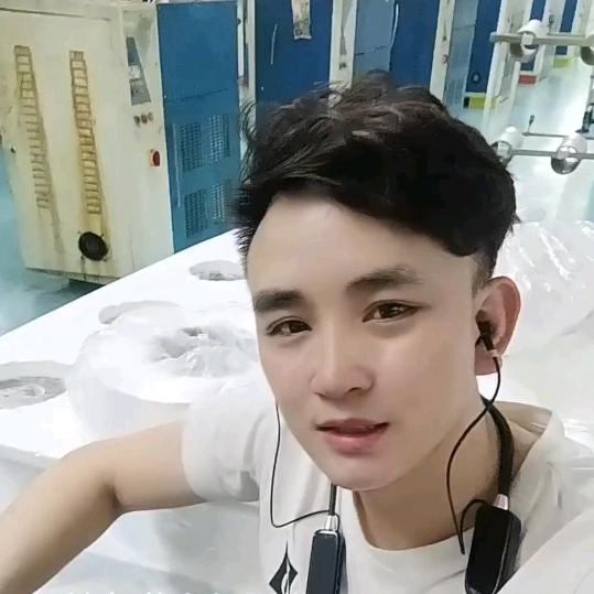 杨万