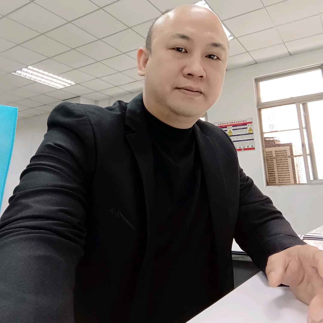 小曾哥［助力涨新粉］99+交朋友挖老铁