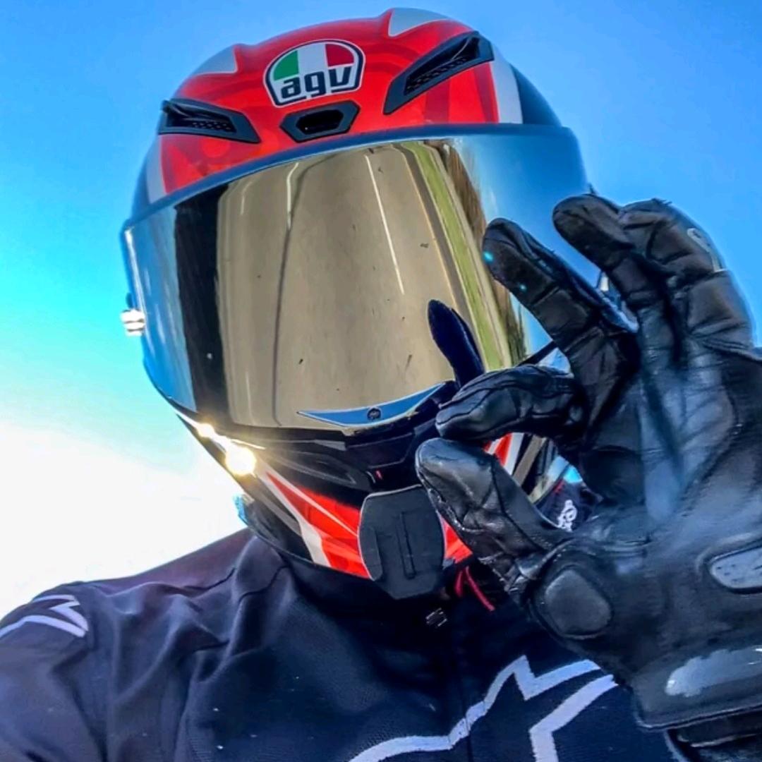 薄荷味的宇🇨🇳