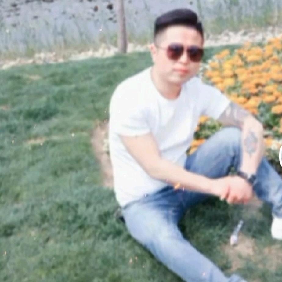 阿力
