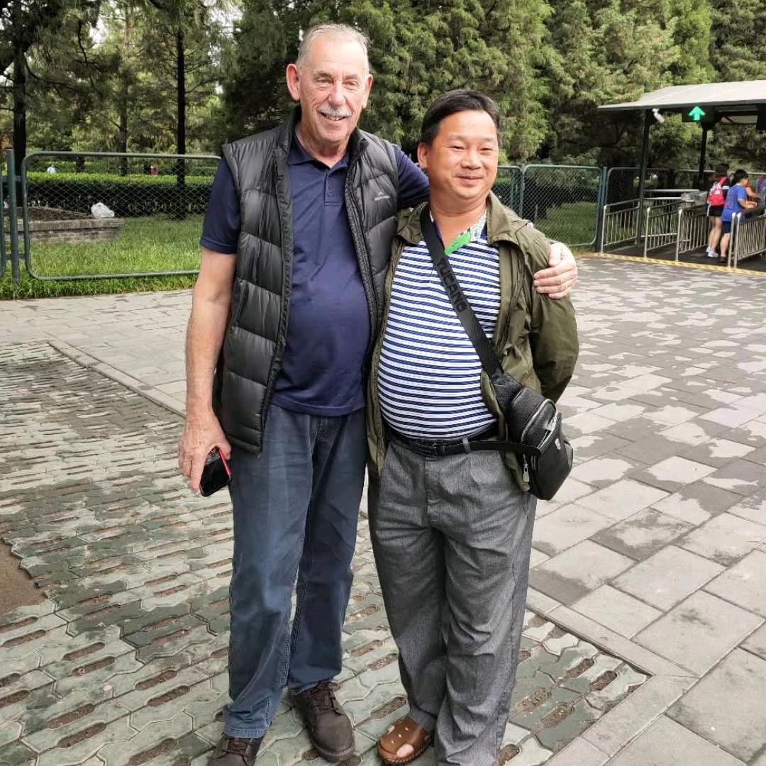 李雄