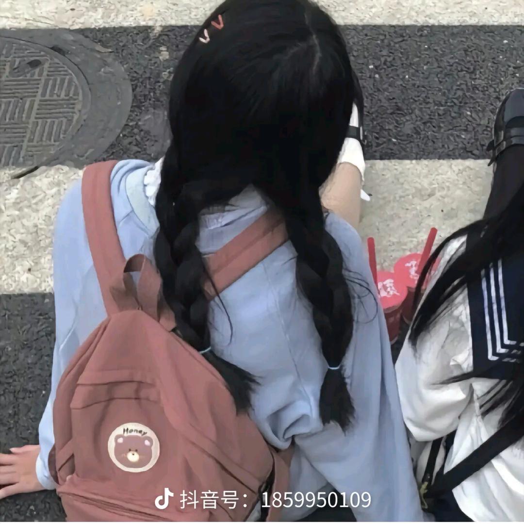叫我靓仔叼毛叼毛