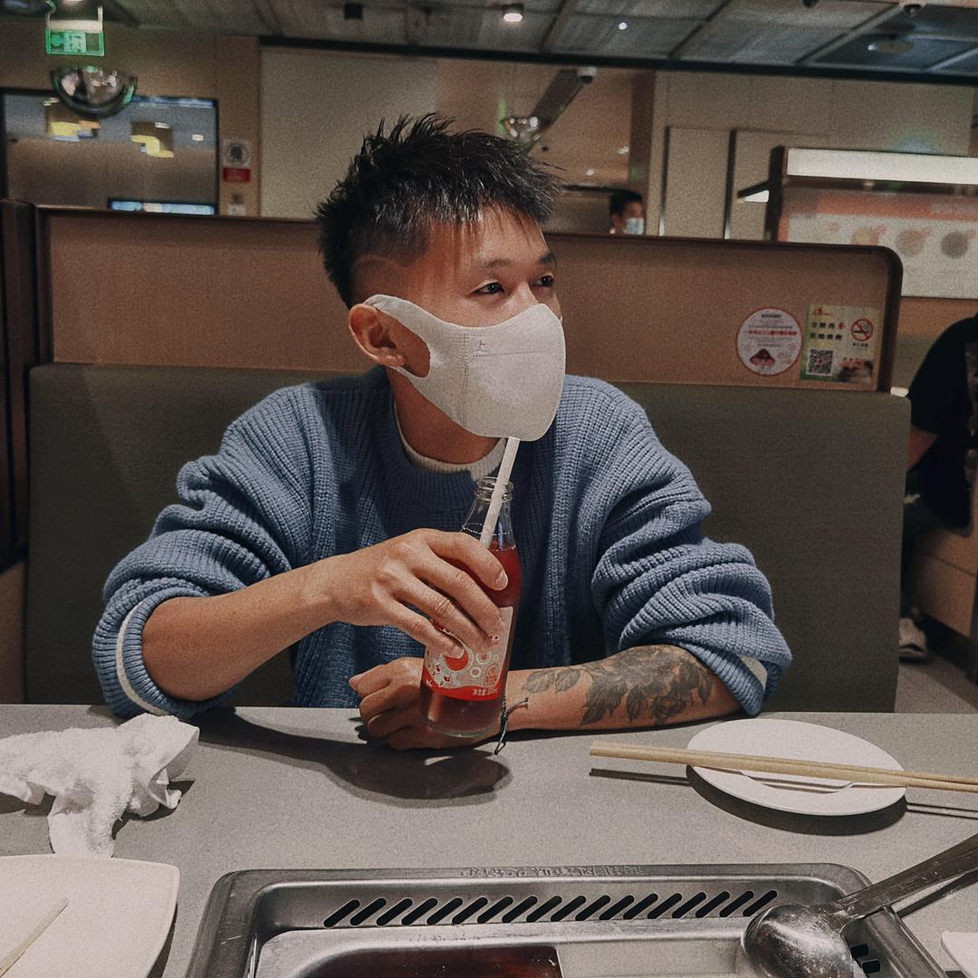 小周只开破挖机