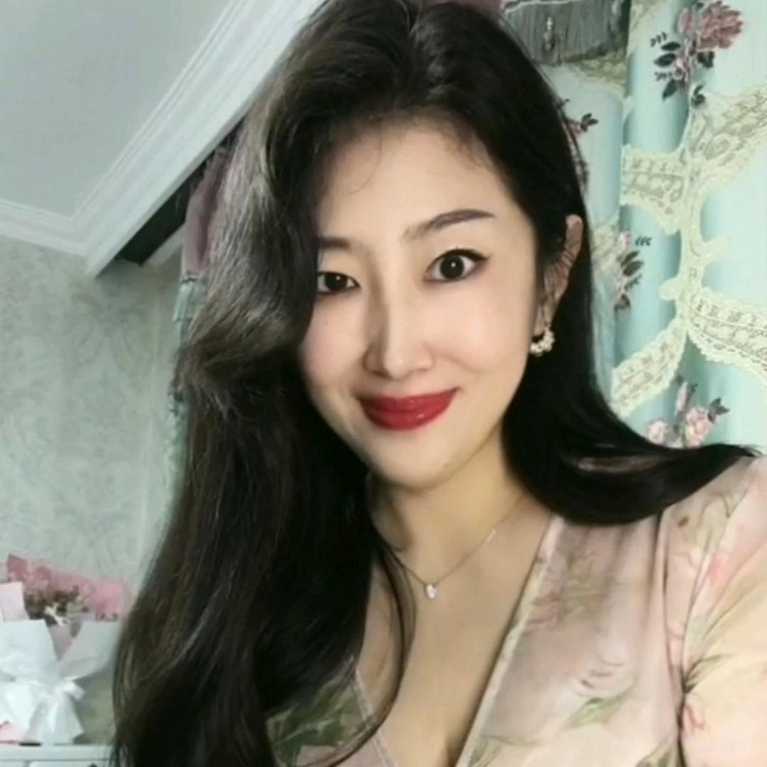 🌹紫色小玫瑰💗