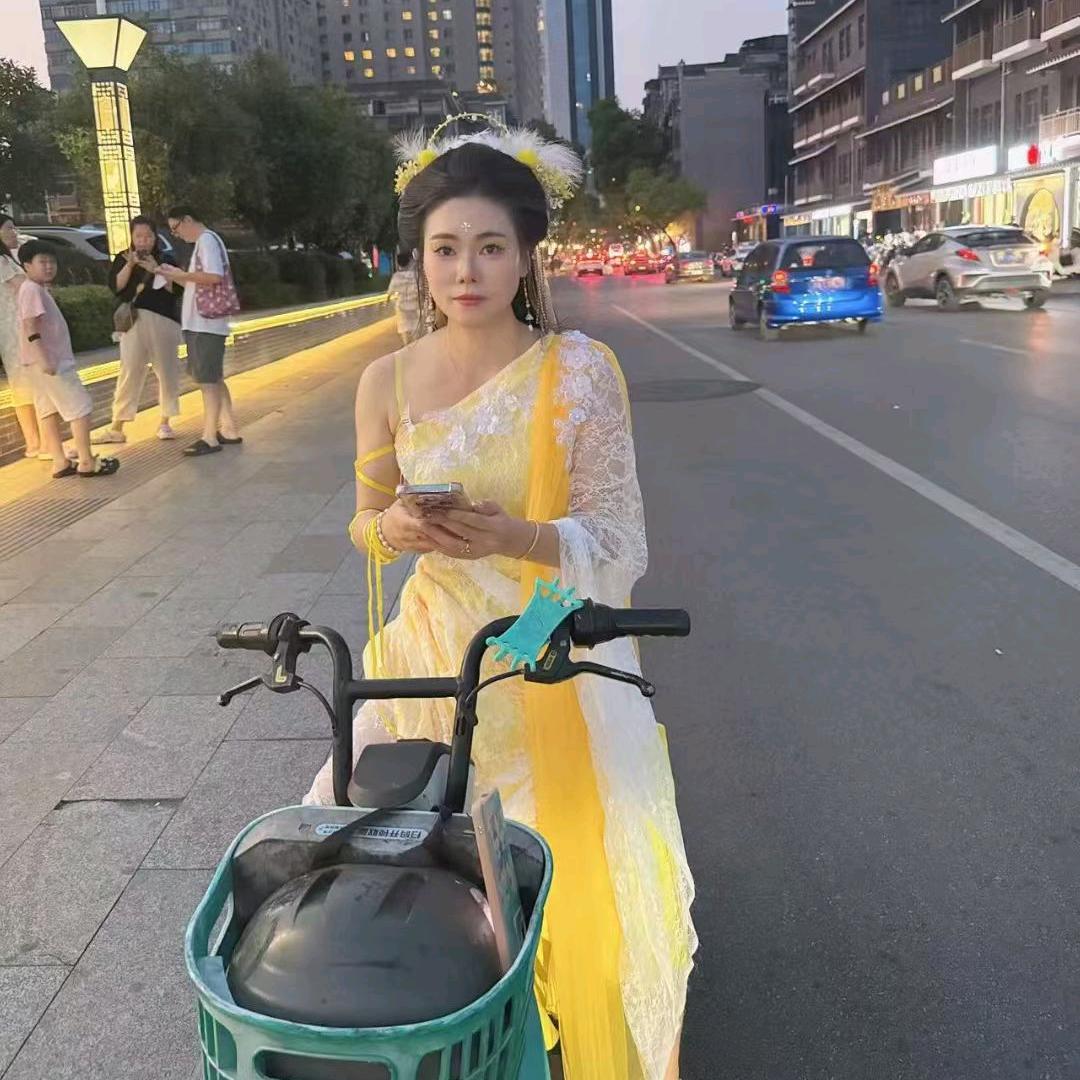 蝴蝶飞飞