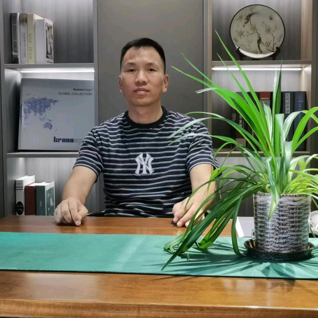 织金银雨树