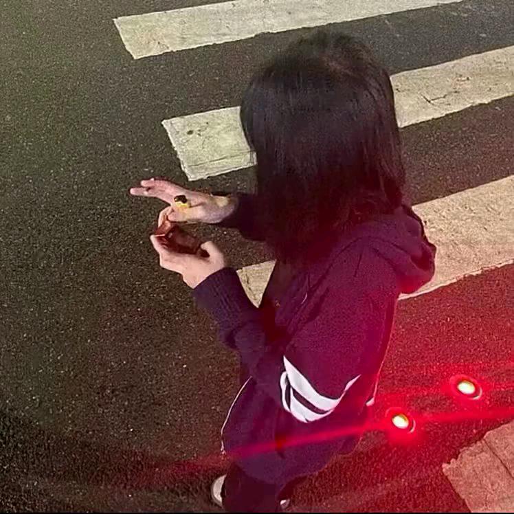 我在意.^