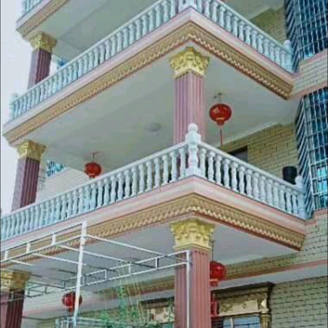 四季发财洪姐