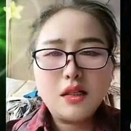 潘蓉