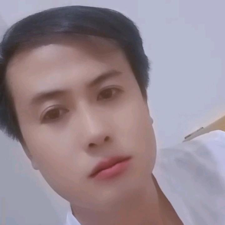移情别恋