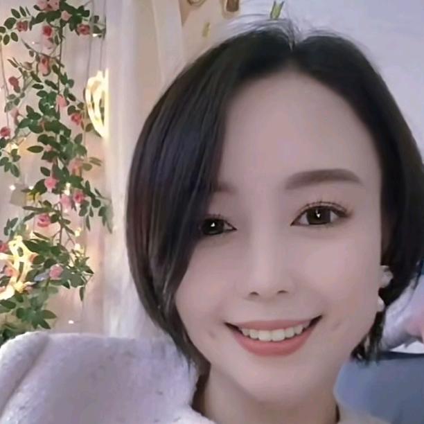 小猪贝贝