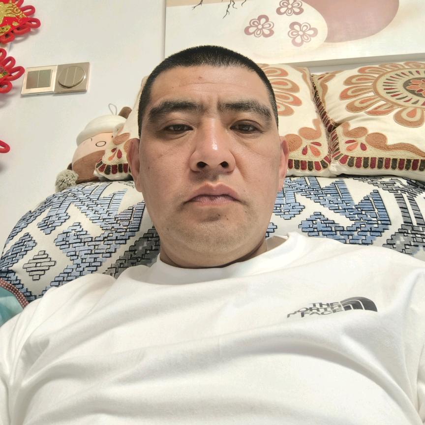 蜗牛🐌宝宝的爸爸