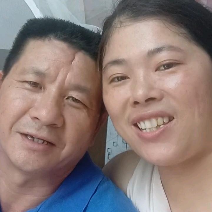 贤惠夫妻二婚日常生活（90遇70）