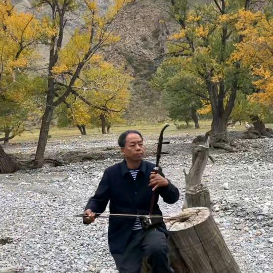 拾月