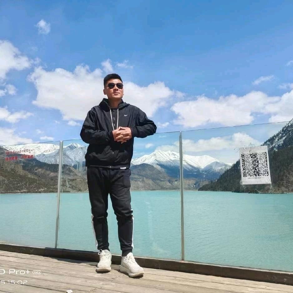 西藏亮点广告传媒