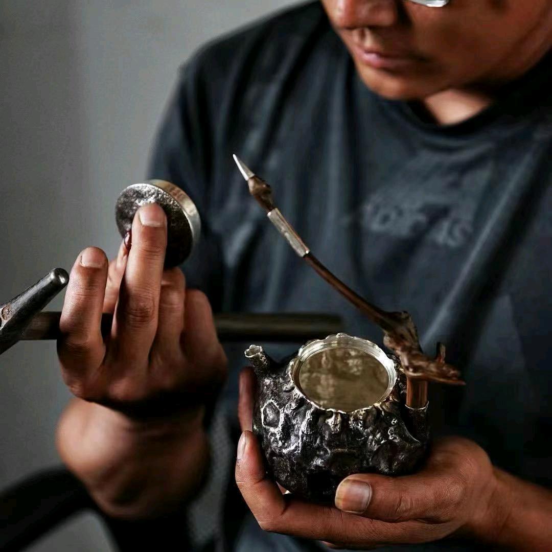 手工匠人王云栋（手作银壶）