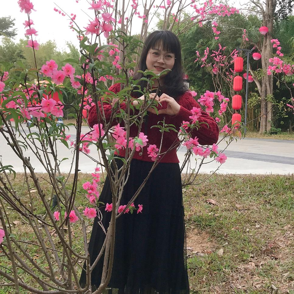 淡然一笑💞