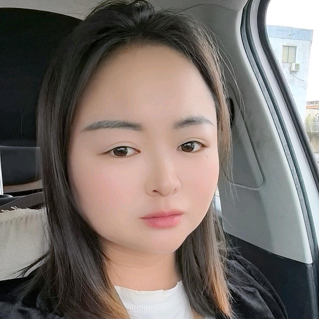 黔西阳光驾校教练周琴