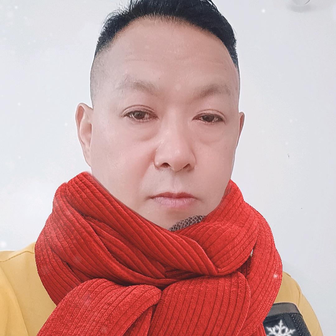 何哥爱唱歌