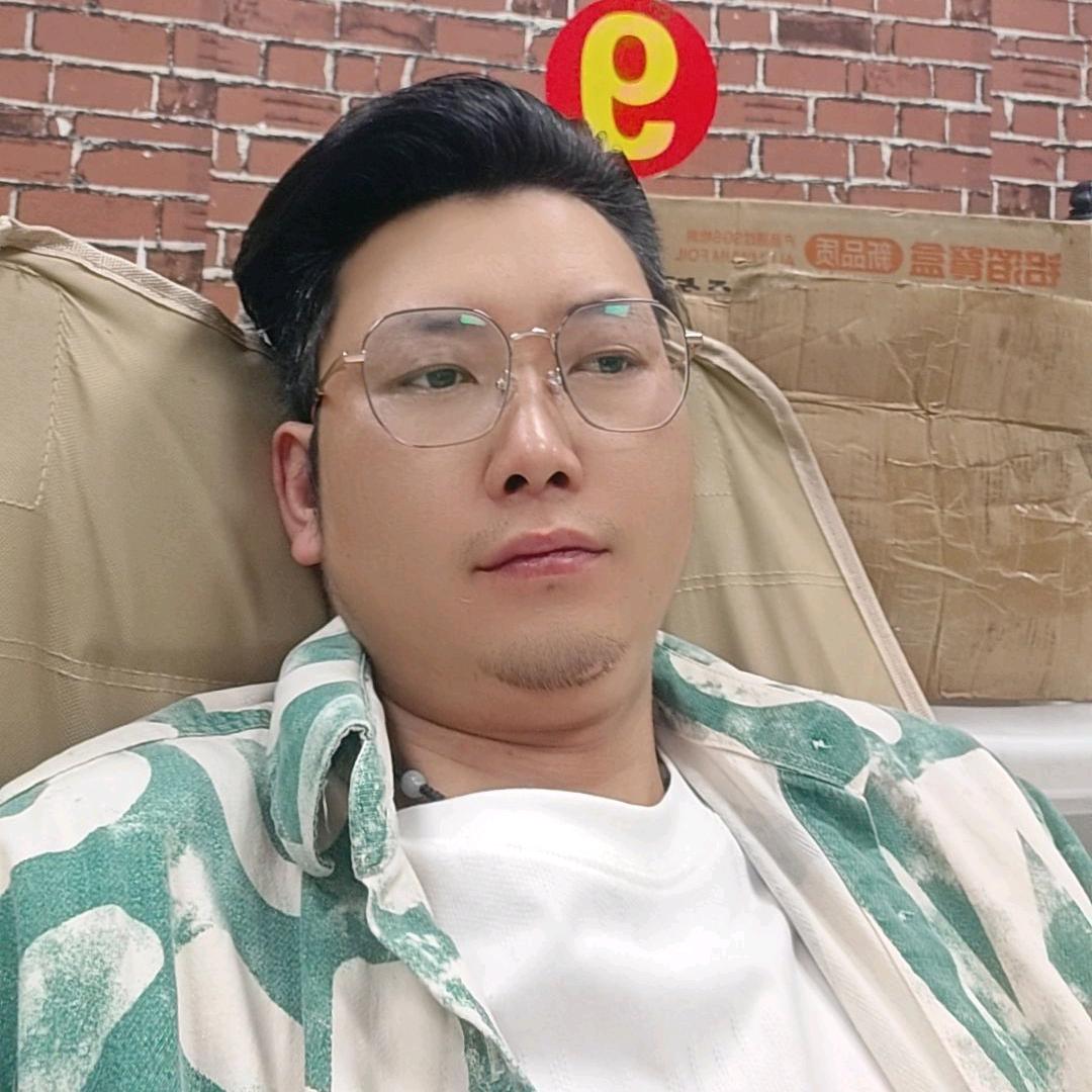 熊家幺哥O(∩_∩)O