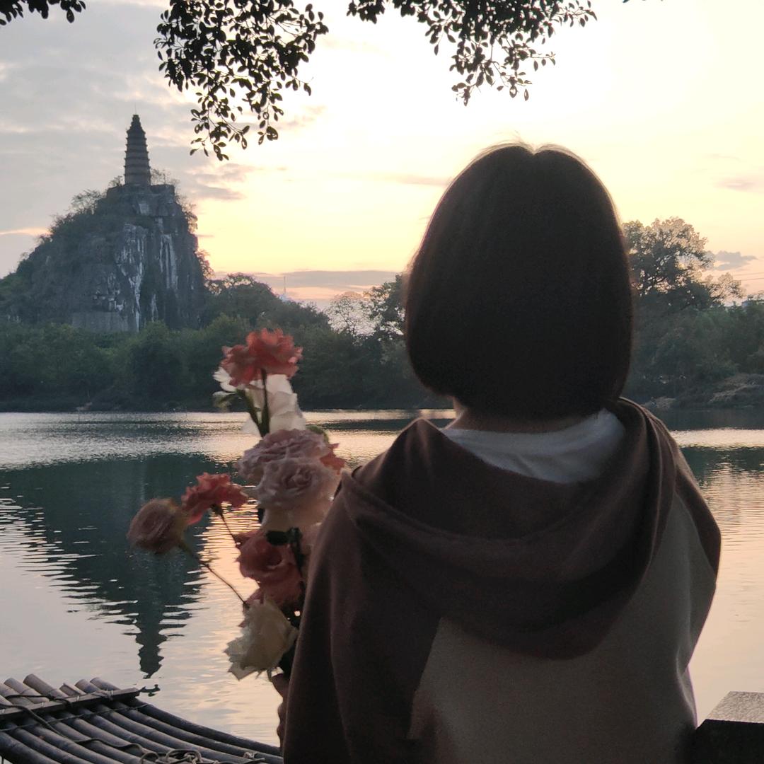 来杯拿铁不加冰