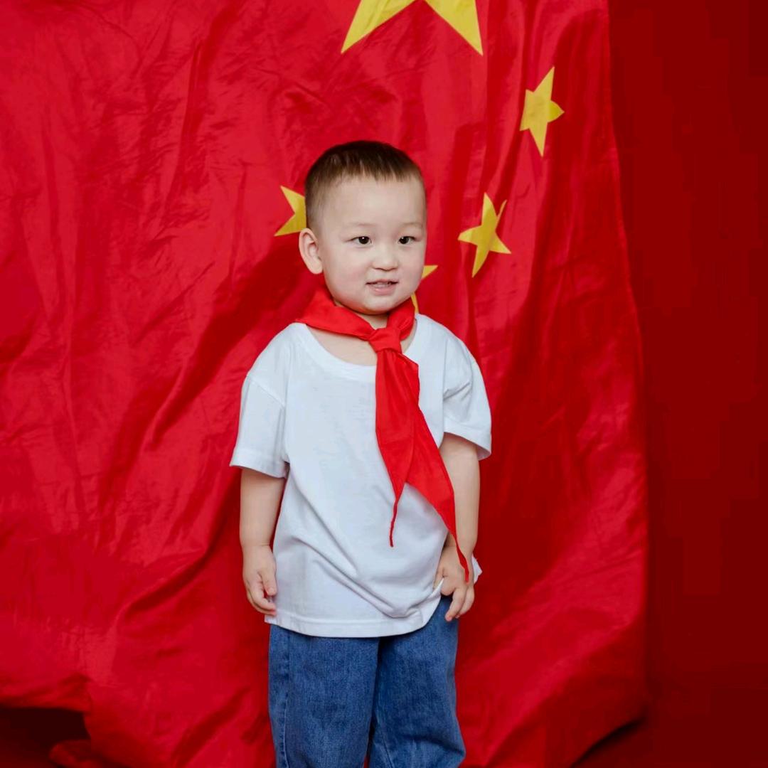 专业农村大包建房出租挖机，专业扒房子挖地
