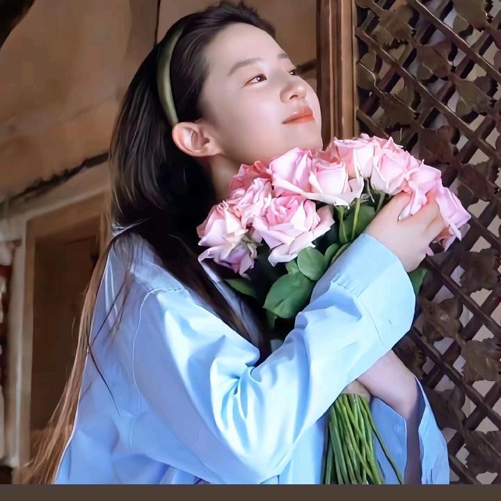 昨夜小楼又东风