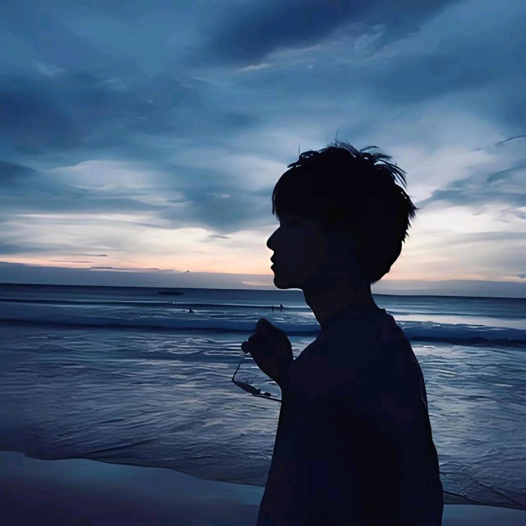 半醒半醉半浮生 🌙